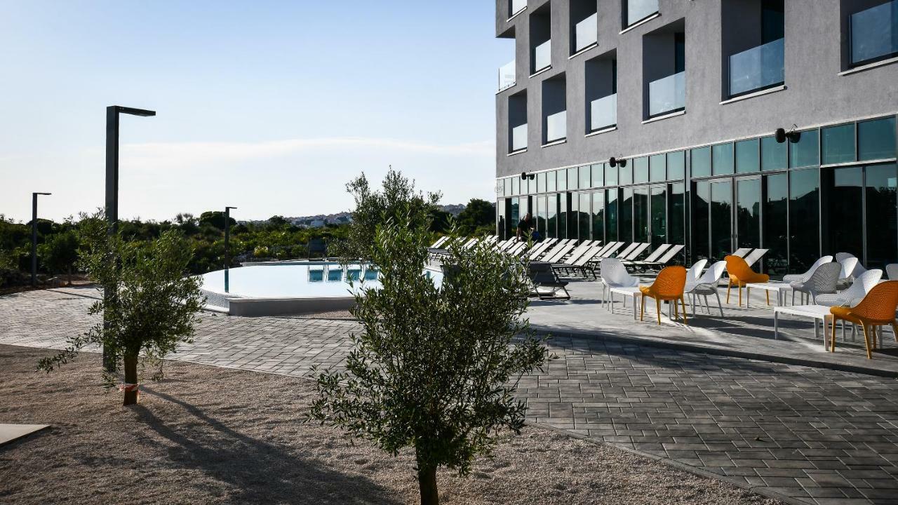 Hotel Olea Novalja Exterior foto